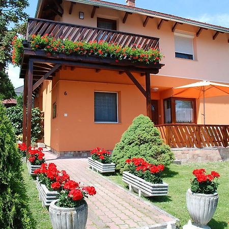 Antal Apartmanok Zalakaros Phòng bức ảnh