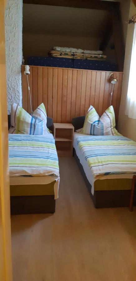 Antal Apartmanok Zalakaros Ngoại thất bức ảnh