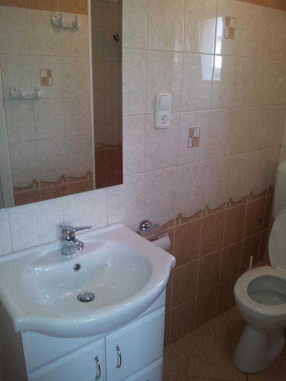 Antal Apartmanok Zalakaros Phòng bức ảnh